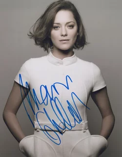 Marion Cotillard autograph