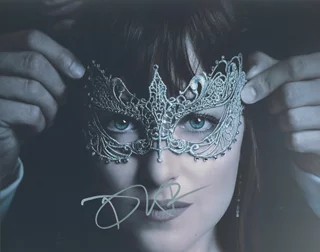 Dakota Johnson autograph