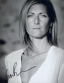 Elizabeth Blake-Thomas autograph