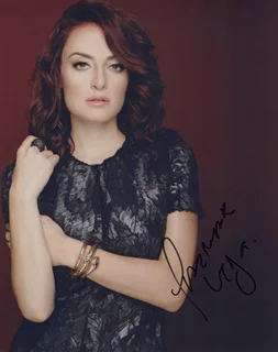 Marimar Vega autograph