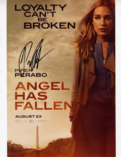 Piper Perabo autograph