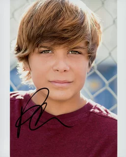 Pearce Joza autograph