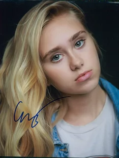 Emily Skinner autograph