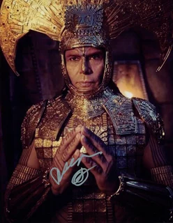 Raoul Trujillo autograph