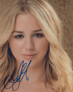 Chloe Lukasiak autograph
