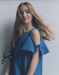 Lauren Orlando autograph
