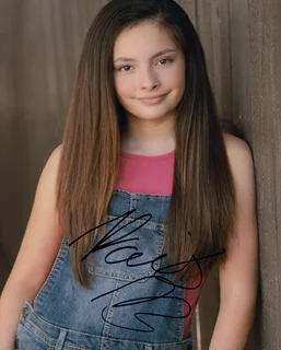 Paris Bravo autograph