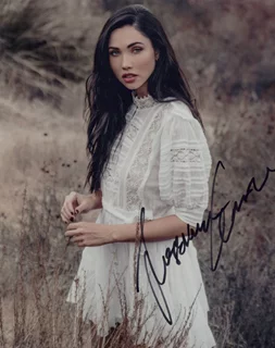 Jessica Green autograph