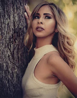 Kaitlin Jochimsen autograph