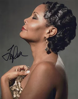 Tonya Pinkins autograph