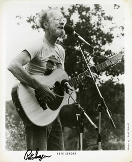 Pete Seeger autograph