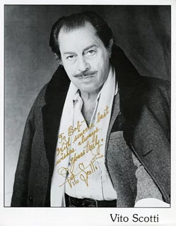 Vito Scotti autograph