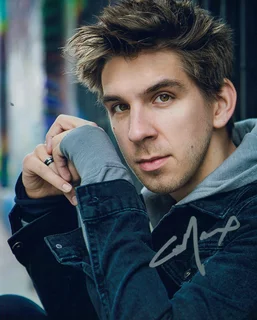 Conner Marx autograph