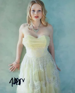 Rachelle Henry autograph