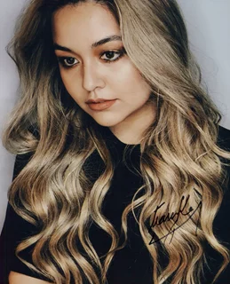 Tiana Kocher autograph