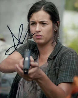 Alanna Masterson autograph