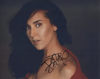Burgandi Phoenix autograph