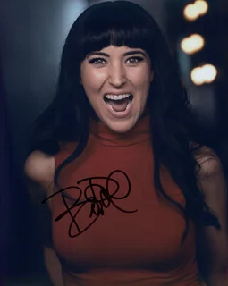 Burgandi Phoenix autograph