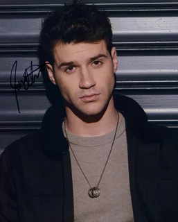 Jonathan Tilkin autograph