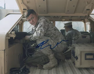 Arturo Castro autograph