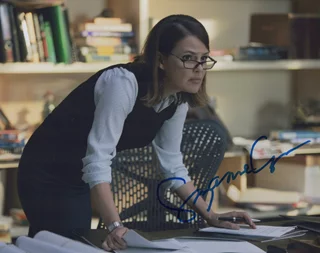 Suzanne Cryer autograph