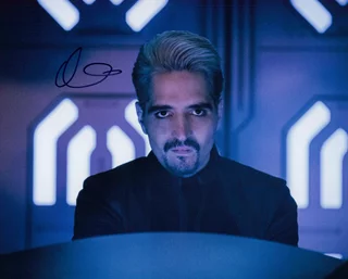 David Dastmalchian autograph