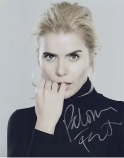 Paloma Faith autograph