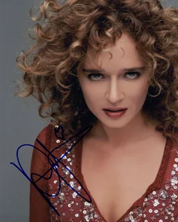 Valeria Golino autograph