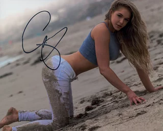 Courtney Tailor autograph