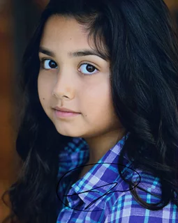 Julia Garcia autograph