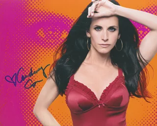 Courteney Cox autograph