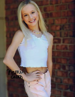 Kami Couch autograph