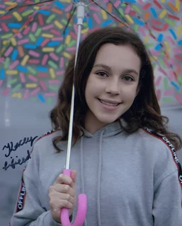 Kacey Fifield autograph