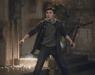 Mateus Ward autograph