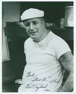 Vic Tayback autograph