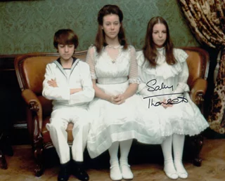 Sally Thomsett autograph