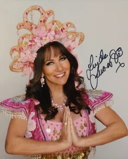 Linda Lusardi autograph
