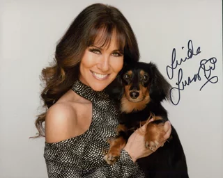 Linda Lusardi autograph