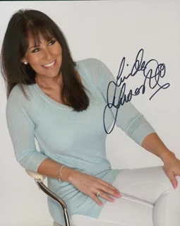 Linda Lusardi autograph