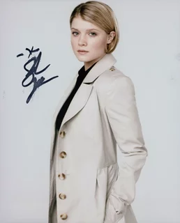 Sarah Jones autograph
