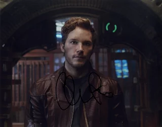 Chris Pratt autograph