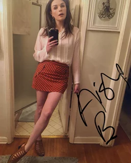 Aisling Bea autograph