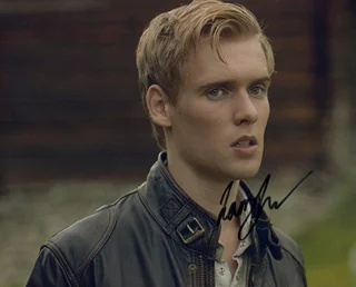 Harry Jarvis autograph