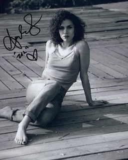 Andrea Sixtos autograph