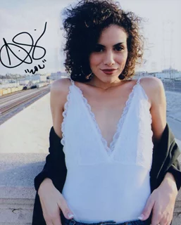 Andrea Sixtos autograph