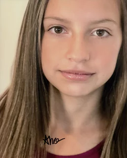 Shea Taylor autograph