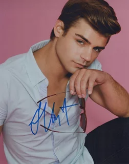 Garrett Clayton autograph