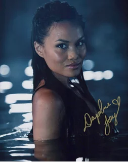 Daphne Joy autograph