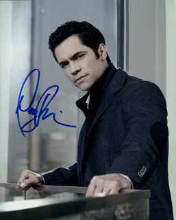 Danny Pino autograph