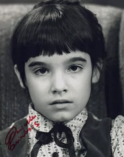 Danielle Brisebois autograph